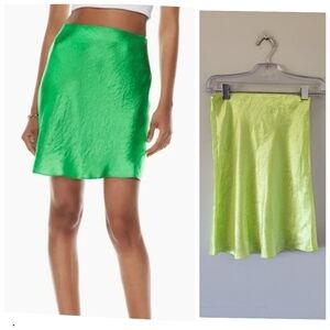ARITZIA | Babaton neon green slip skirt satin sz 2